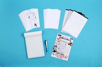 お仕事体験玩具「14日間マンガ家コース」のセット展開図。(c) TOMY (c)Nihon Manga Juku