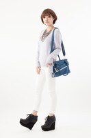 ロイ・マスタングモデルボストンバッグ(c)Hiromu Arakawa/SQUARE ENIX