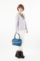 ロイ・マスタングモデルボストンバッグ(c)Hiromu Arakawa/SQUARE ENIX