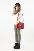 エドワード・エルリックモデルサッチェルバッグ(c)Hiromu Arakawa/SQUARE ENIX