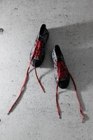 「EVASTOREオリジナル貞本義行コミックコラージュ柄スニーカー」(c)カラー