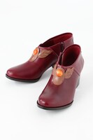 「魔法騎士レイアースショートブーツ獅堂 光モデル」(c)CLAMP・ShigatsuTsuitachi CO.,LTD./講談社