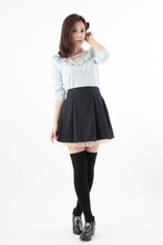 「魔法騎士レイアースショートブーツ龍咲 海モデル」をモデルが着用した様子。(c)CLAMP・ShigatsuTsuitachi CO.,LTD./講談社