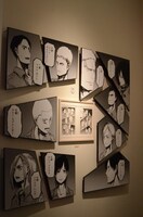 「進撃の巨人展」の原画展示風景。