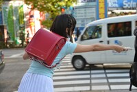 手を伸ばすも、あえなく撃沈。