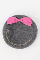 「バトルコスチュームモチーフベレー帽（グレー）」(c)CLAMP・ShigatsuTsuitachi CO.,LTD./講談社