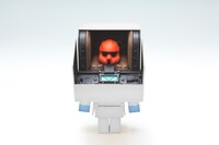 「マシーネンダンボー #005 スノーマン（よつばセット）」(c)Kow Yokoyama 2015   (c)KIYOHIKO AZUMA/YOTUBA SUTAZIO　