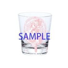 C賞のグラス。(c) CLAMP・ST／講談社