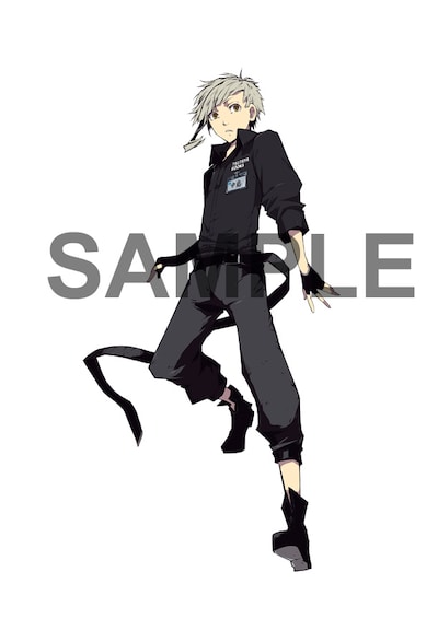 TSUTAYA BOOKSの制服を着た中島敦。