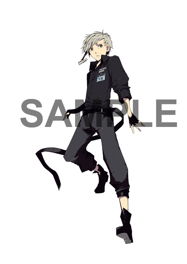 TSUTAYA BOOKSの制服を着た中島敦。