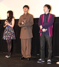 （左から）水樹奈々、福山潤、岸本斉史。