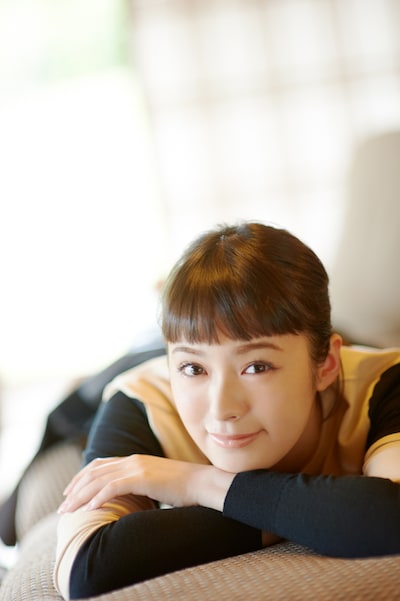 ドラマ「女くどき飯」で主演を務める貫地谷しほり。(c)峰なゆか/ドラマ「女くどき飯」製作委員会・MBS