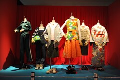 目白先生のご託宣も体験 男は女装必須の 海月姫展 渋谷パルコで開幕 コミックナタリー