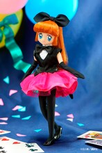 「りからいず セイント・テール」全長約22cm、価格は7020円。(c)立川恵／講談社 (c)TOMY