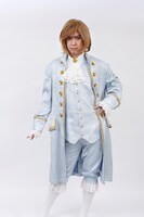 フェルゼンに扮した杉田智和。