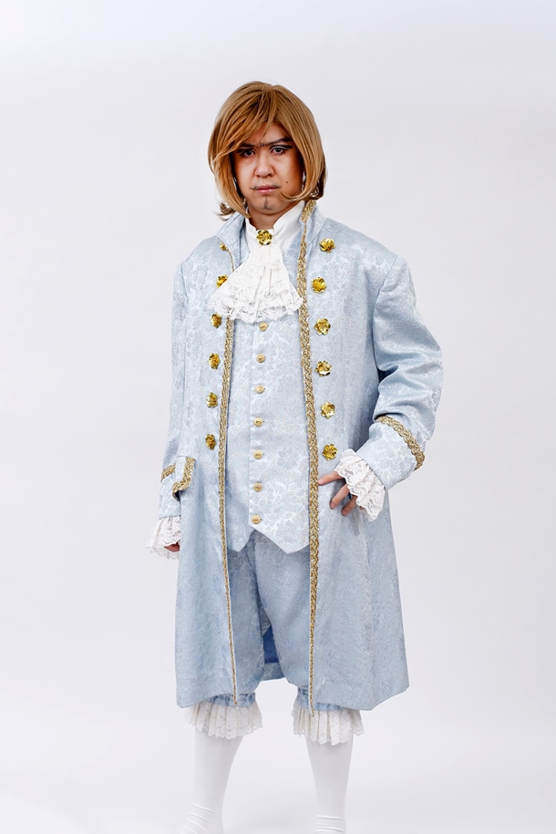 フェルゼンに扮した杉田智和。