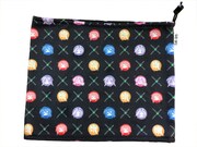 「らき☆すた」ネックウォーマー。(c)美水かがみ／KADOKAWA