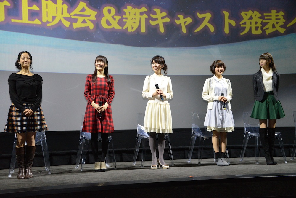 1期を振り返る5戦士のキャスト陣。