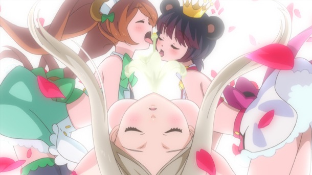 「ユリ熊嵐」より。(c)2015 イク二ゴマモナカ/ユリクマ二クル
