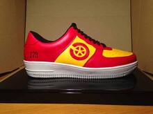 「弱虫ペダル PU レザー スニーカー 総北カラー / 巻島モデル」