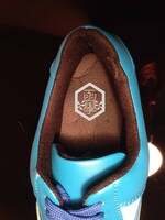 「弱虫ペダル PU レザー スニーカー 箱根学園カラー / 東堂モデル」