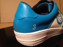 「弱虫ペダル PU レザー スニーカー 箱根学園カラー / 東堂モデル」