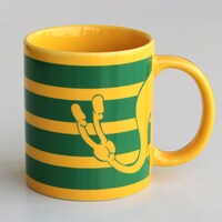 「暗殺教室 殺せんせーマグカップ」(c)松井優征／集英社・アニメ「暗殺教室」製作委員会