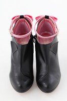 「バトルコスチュームモデルブーティ」(c)CLAMP・ShigatsuTsuitachi CO.,LTD.／講談社