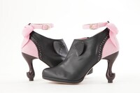 「バトルコスチュームモデルブーティ」(c)CLAMP・ShigatsuTsuitachi CO.,LTD.／講談社