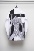 「初号機 シャツ」の価格は4万5360円。(c)カラー