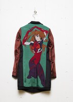 「『アスカ』ジャケット」。(c)カラー