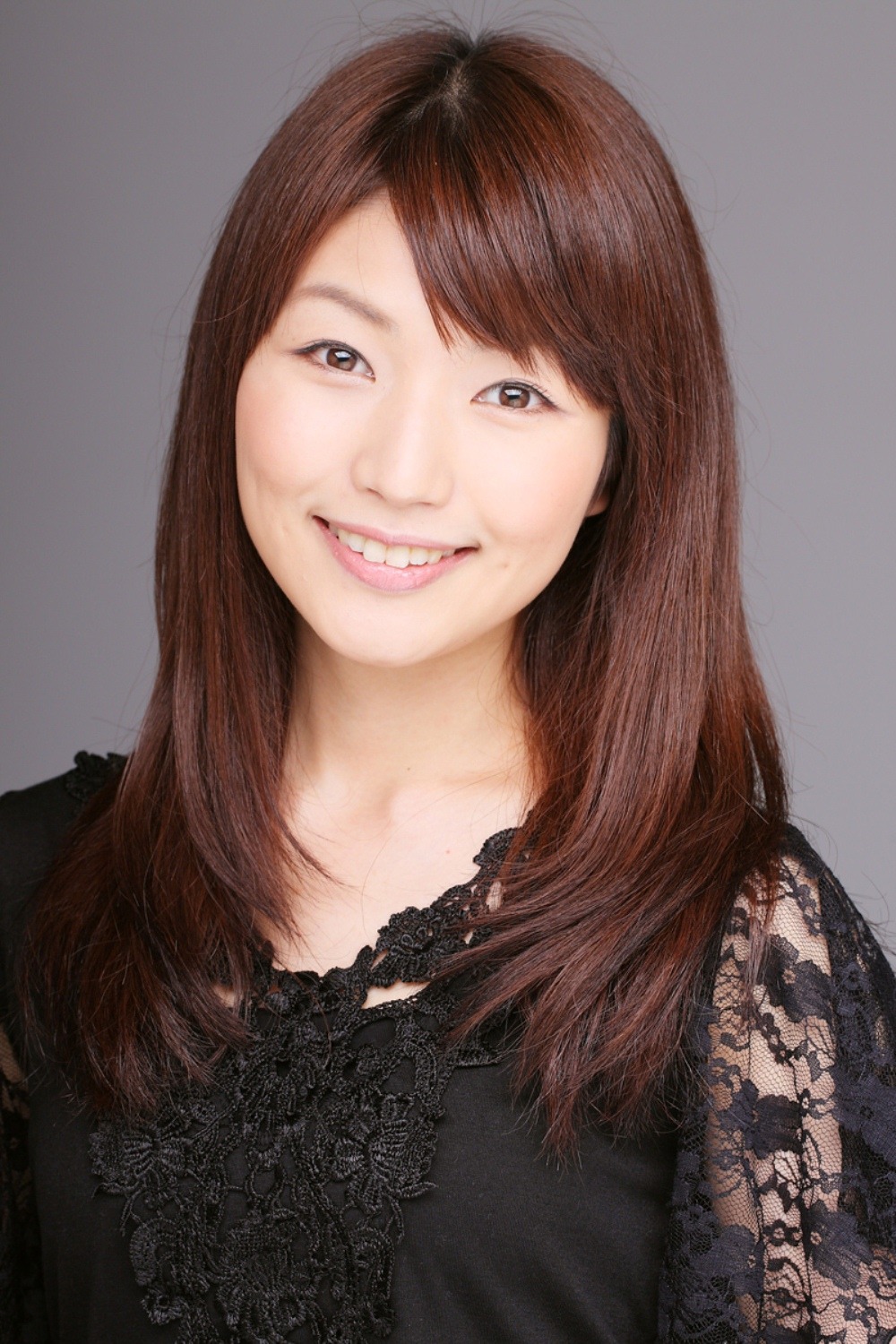 稲村優奈（ハナ役）