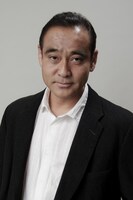 松山鷹志（虹郎の父役）