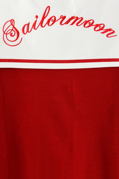 「セーラーニットトップス」（レッド） (c)武内直子・PNP・講談社・東映アニメーション