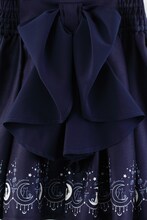 「オリジナル裾プリントスカート」（ネイビー） (c)武内直子・PNP・講談社・東映アニメーション