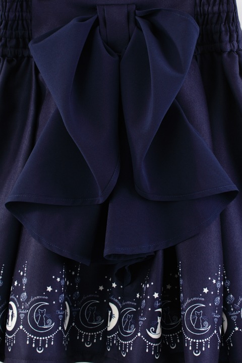 「オリジナル裾プリントスカート」（ネイビー） (c)武内直子・PNP・講談社・東映アニメーション