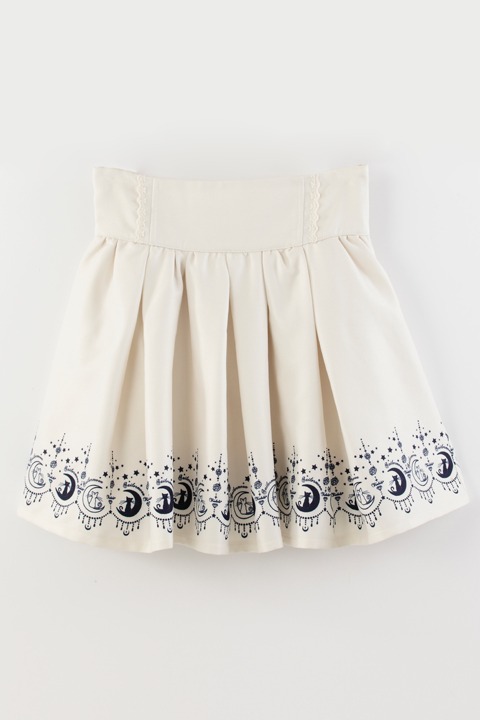 「オリジナル裾プリントスカート」（ナチュラル） (c)武内直子・PNP・講談社・東映アニメーション