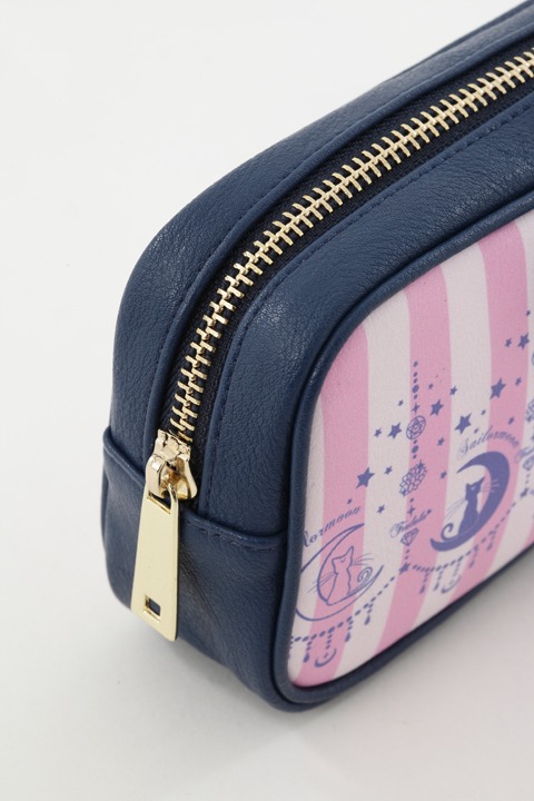 「オリジナルプリントポーチ」（ブルー） (c)武内直子・PNP・講談社・東映アニメーション