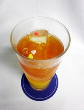 ドリンク「ヒュウガ」(c)Ark Performance／少年画報社・アルペジオパートナーズ