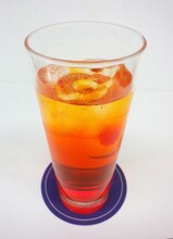 ドリンク「タカオ」(c)Ark Performance／少年画報社・アルペジオパートナーズ