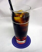 ドリンク「千早群像」(c)Ark Performance／少年画報社・アルペジオパートナーズ