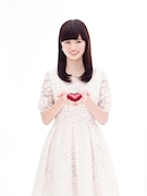 「Heart × セーラームーン コラボレーションセット(携帯電話本体+デコレーションキット)」(c)武内直子・PNP・東映アニメーション (c)Naoko Takeuchi