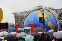 オープニングセレモニーの様子。