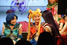 ミュージカル「美少女戦士セーラームーン ～Petite Etrangere～」イベントの様子。