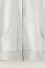 「菅原孝支モデルパーカー」(c)古舘春一／集英社・「ハイキュー!!」製作委員会・MBS