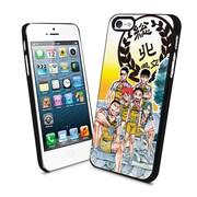 「総北高校自転車競技部」スマートフォンケースの使用例。