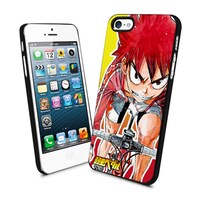 「鳴子章吉」スマートフォンケースの使用例。