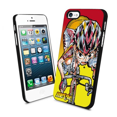 「小野田坂道」スマートフォンケースの使用例。