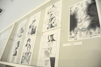 ルネッサンス吉田「愛を喰らえ!!」の展示風景。