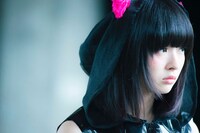 映画「世界の終わりのいずこねこ」場面写真。